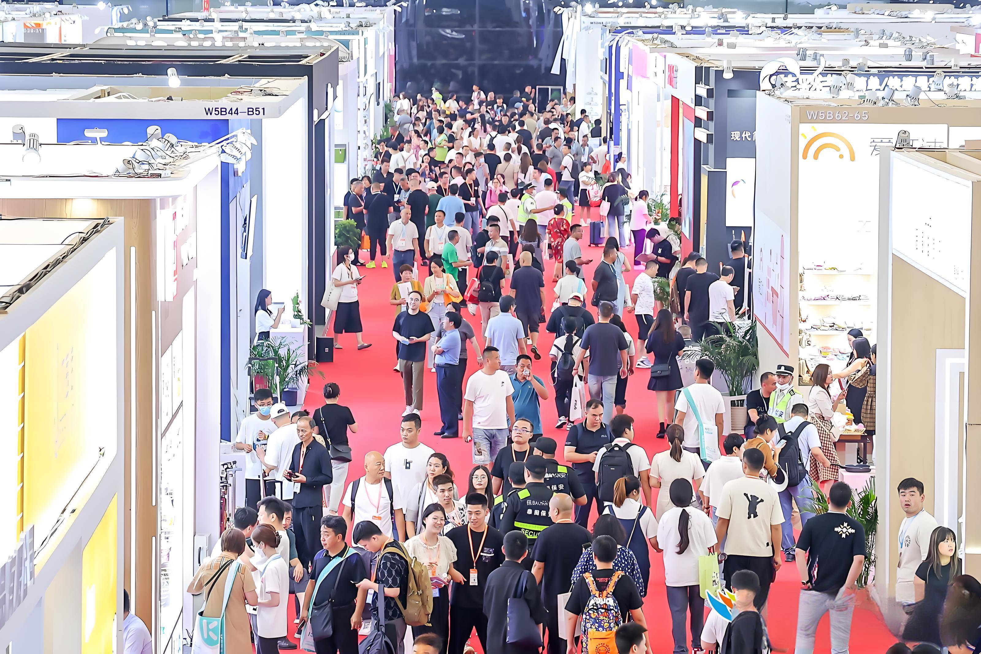 货展”）将于2026年7月23日至25日在上海新国际博览中心全馆盛大启幕AG真人百家乐2026年第119届中国日用百货商品交易会（简称“上海百(图2)