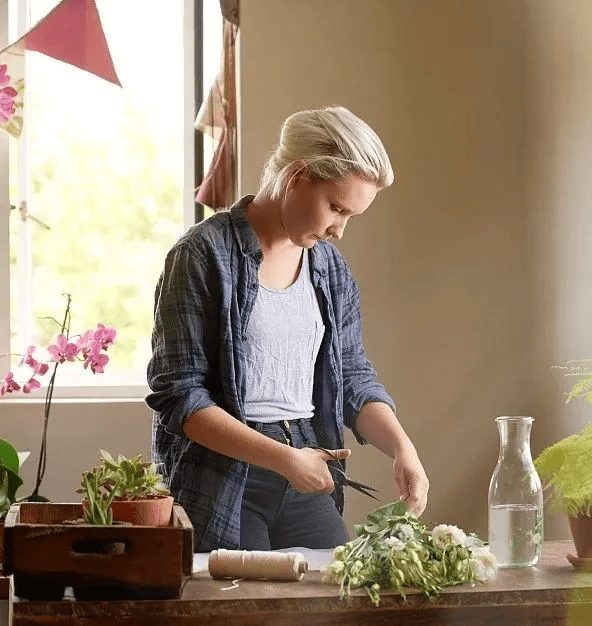 的10个实用插花技巧！AG真人登录你需要知道(图2)