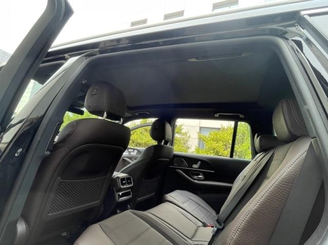 D柴油版GLS最新价格90来万起售AG真人网24款奔驰GLS350(图7) D柴油版GLS最新价格90来万起售AG真人网24款奔驰GLS350(图7)